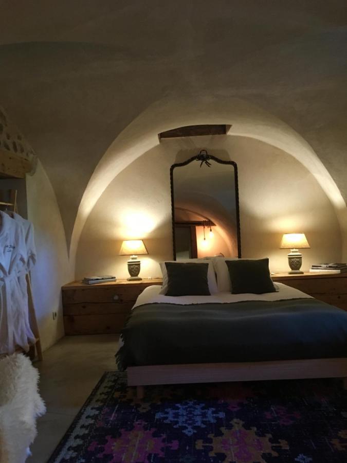 La Suite Lou Le Noyer  Exterior photo